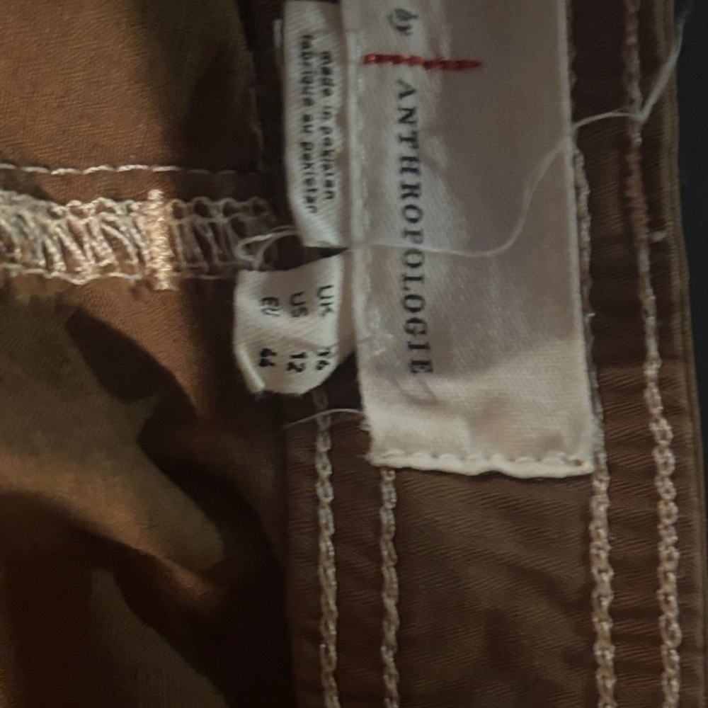 Anthropologie Women’s Rust Brown Cargo Pants with Contrast Stitching - Picture 4 of 4